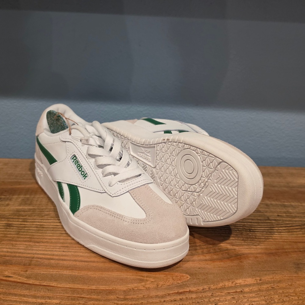 Reebok Womens Forte Lounger Sneakers White Green Suede Trim 8.5 NEEDS INNERSOLES